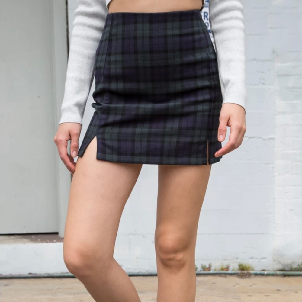 Brandy Melville Green Plaid Cara Skirt